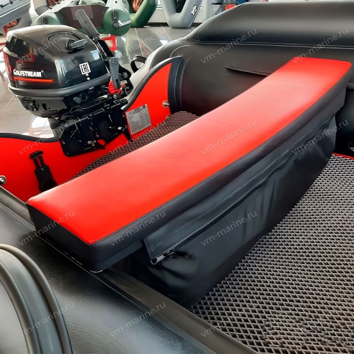 Сиденье мягкое с сумкой для лодки BADGER AIR LINE360-390 105см чёрный/красный
