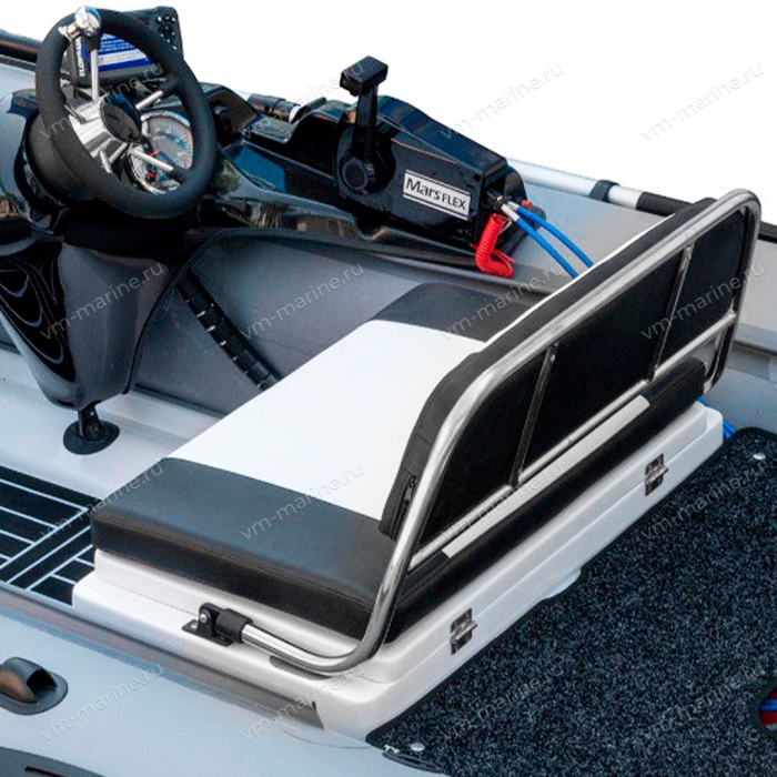 Сиденье-рундук с крышкой и мягкой спинкой