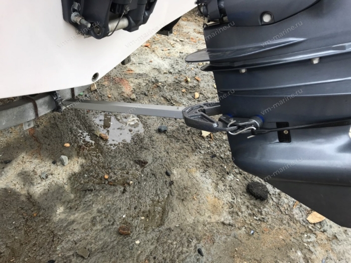 Регулируемый упор для мотора 256-65816-00