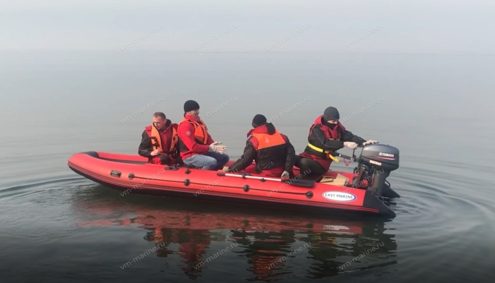 Лодка надувная EM460K-JET